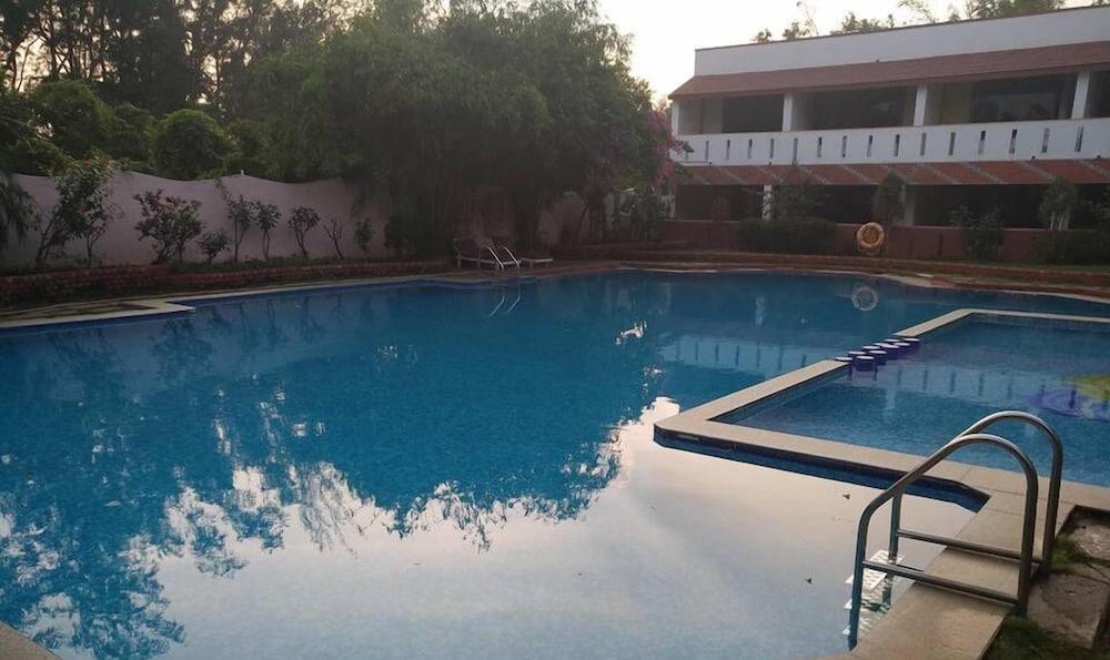Mamalla Beach Resort Mamallapuram Dış mekan fotoğraf